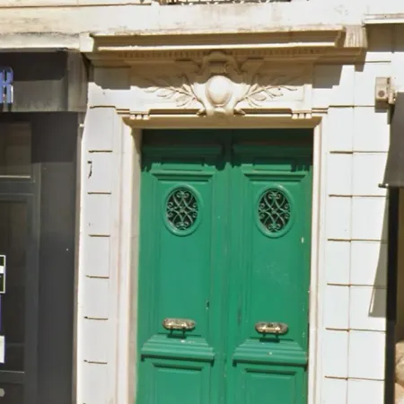 Au Jardin Du Luxembourg Homestay Paris